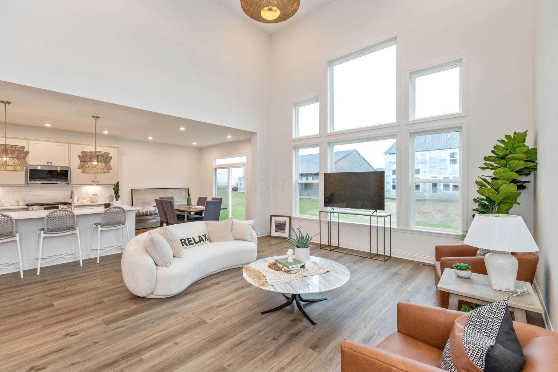 25-Living Room