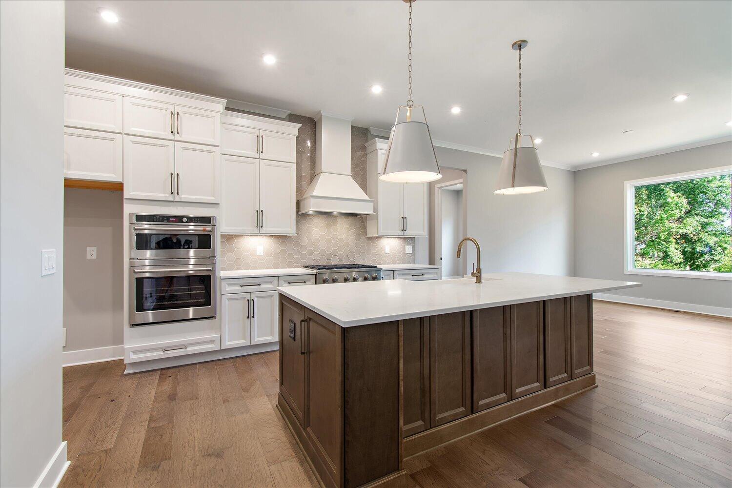 02-Kitchen