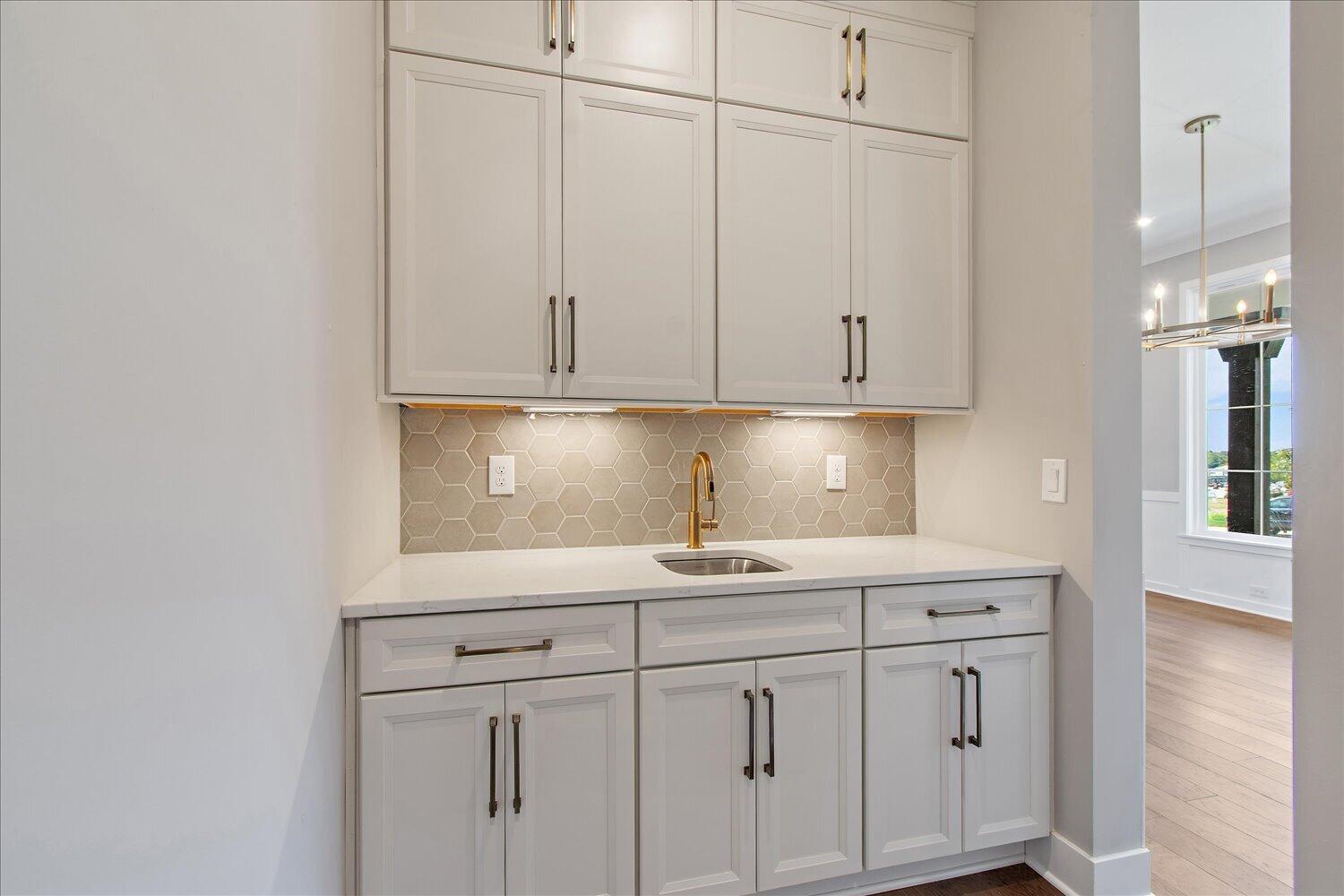 06-Kitchen