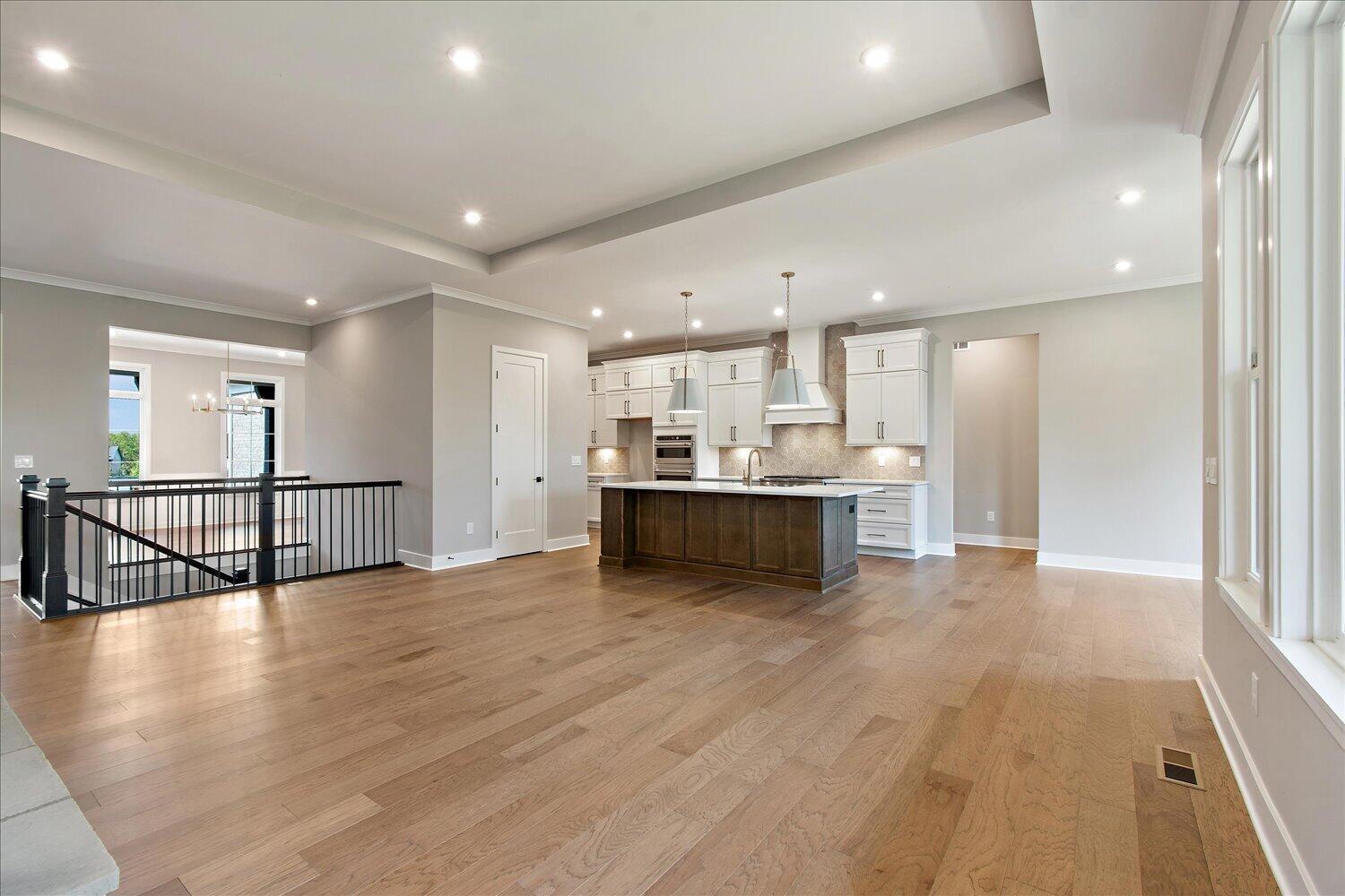 09-Living Room