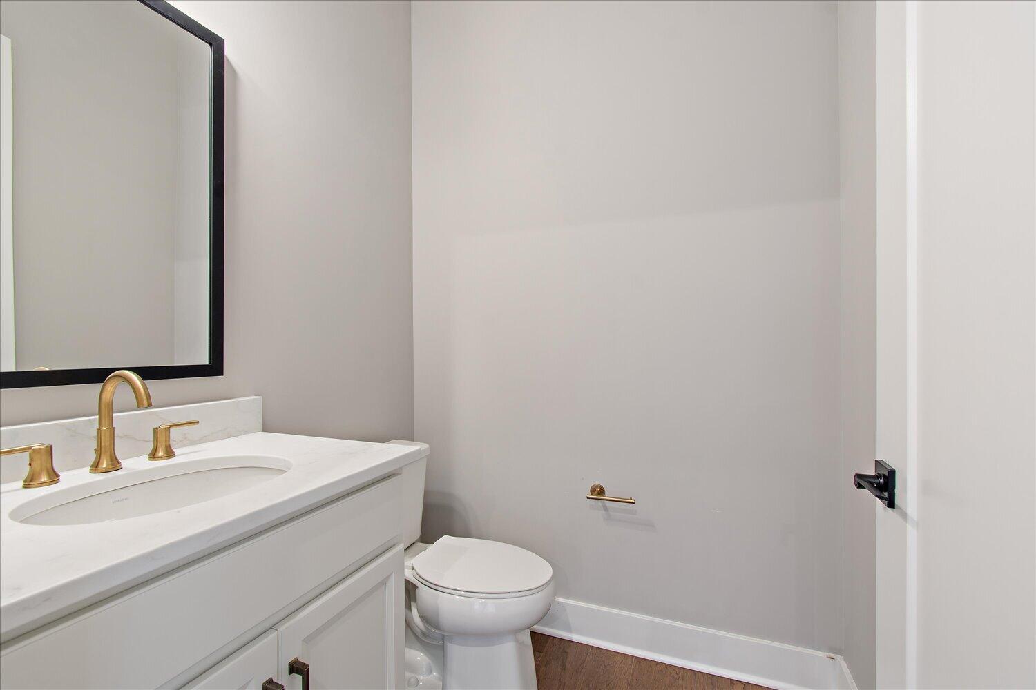 27-Powder Room