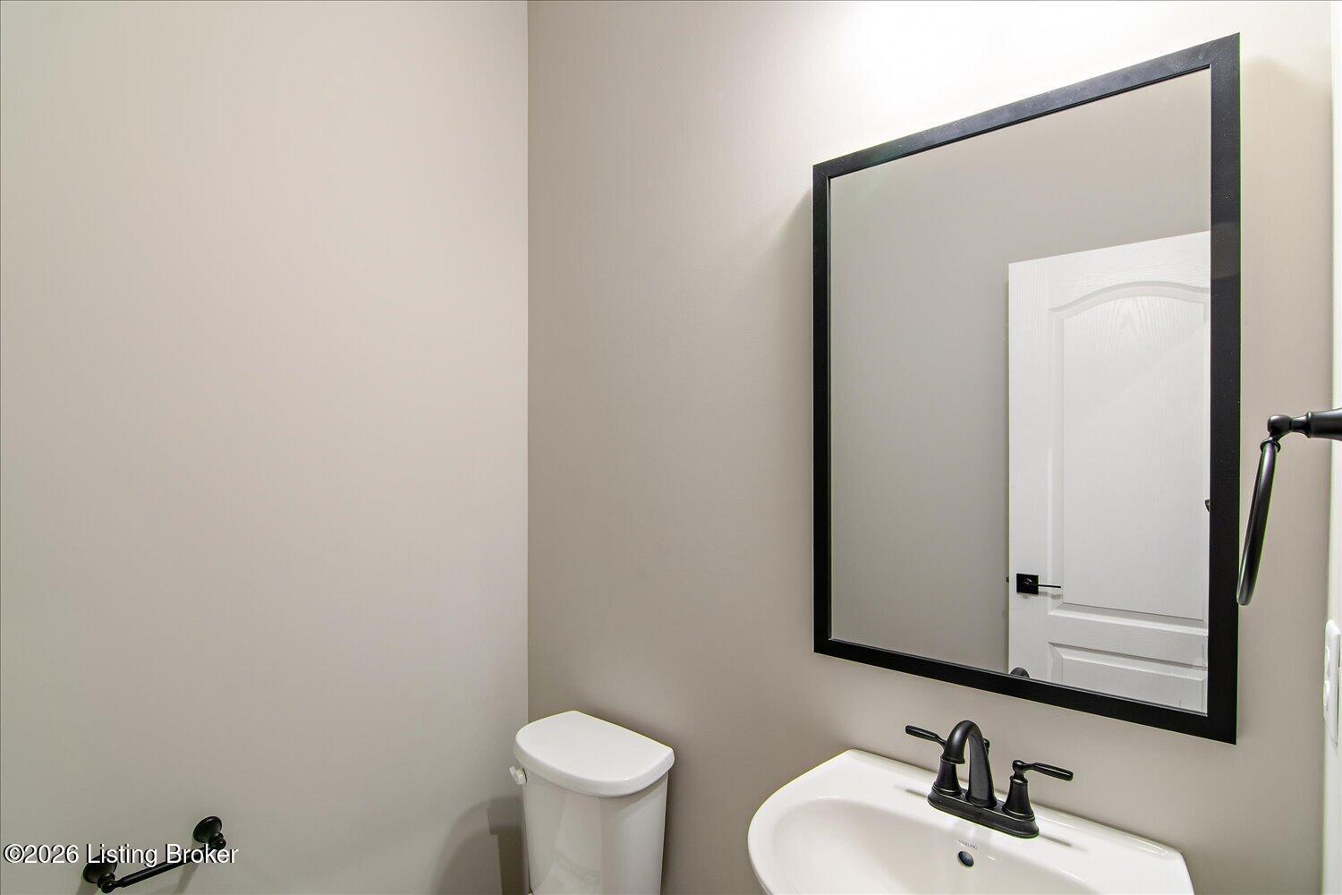 26-Powder Room