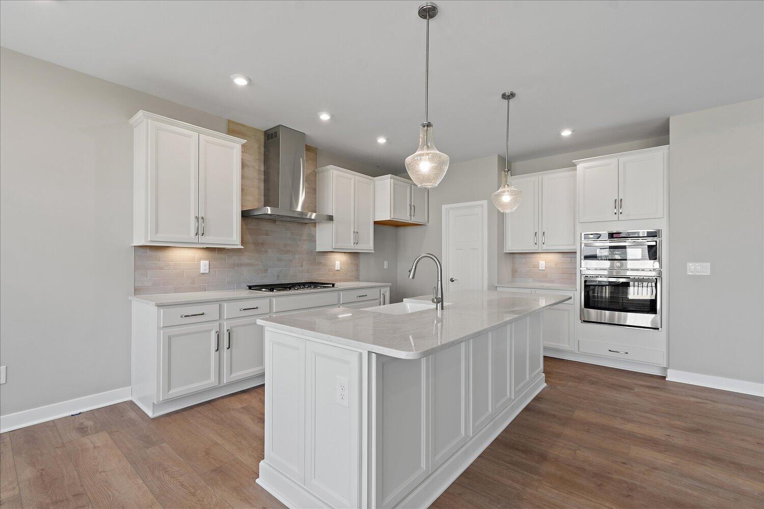 03-Kitchen