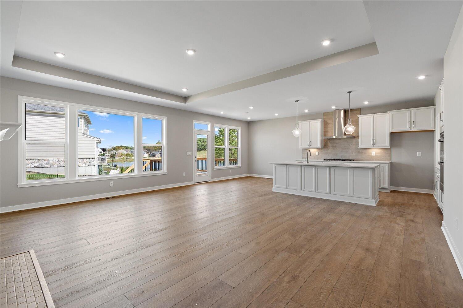 10-Living Room