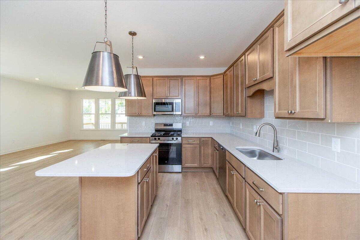 08-Kitchen