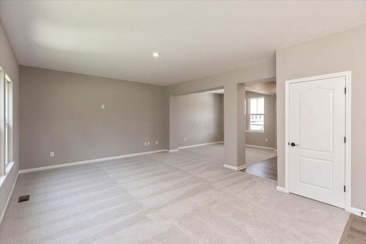14-Living Room
