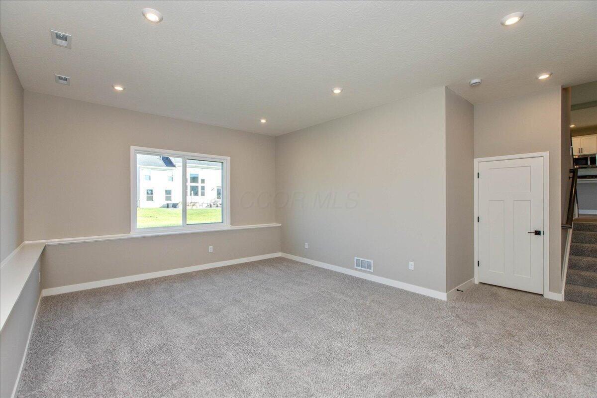 20-Family Room