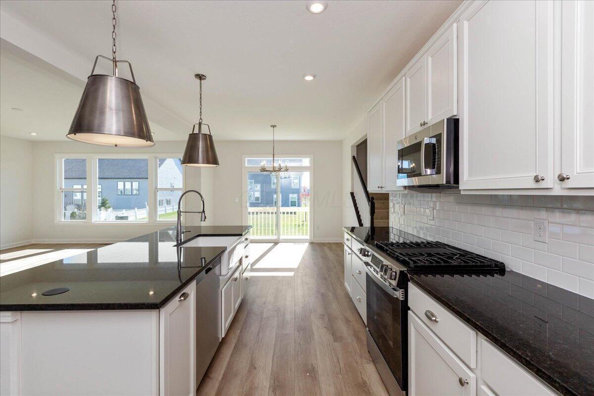 08-Kitchen