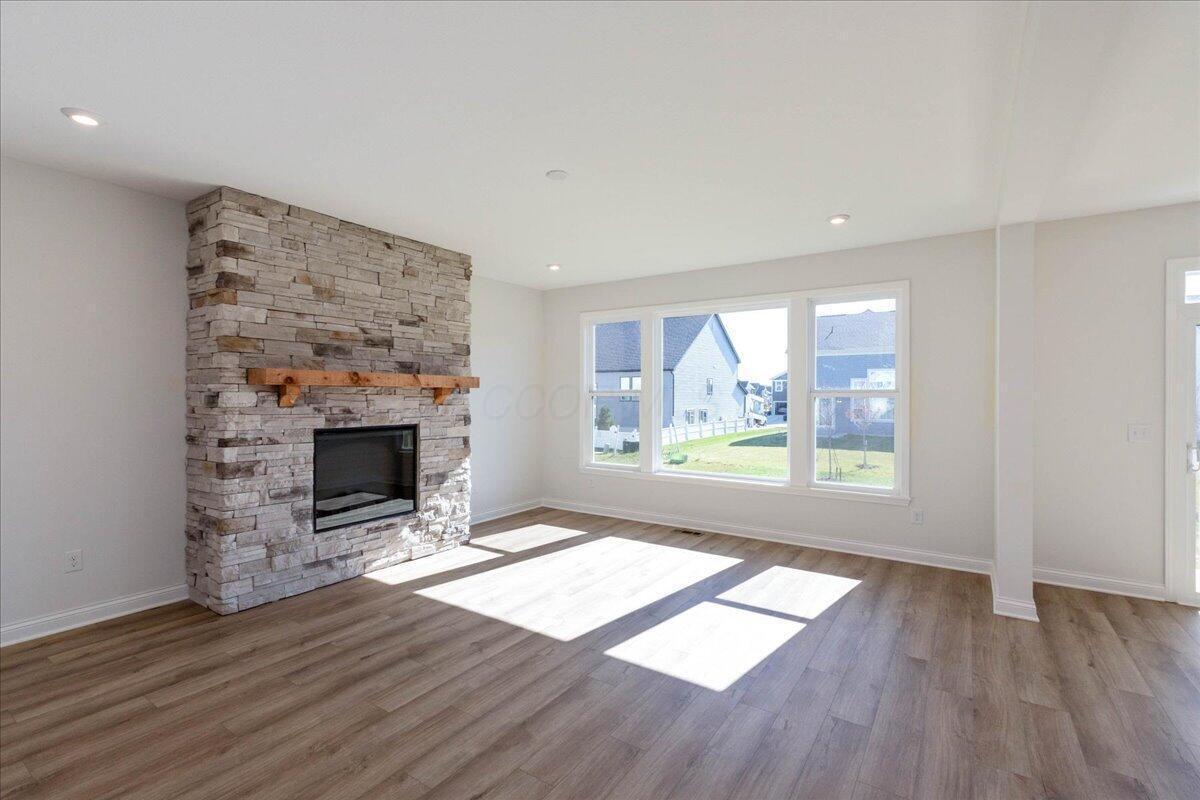 12-Living Room