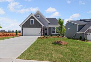 689 Crystal Lake Parkway (Linden)