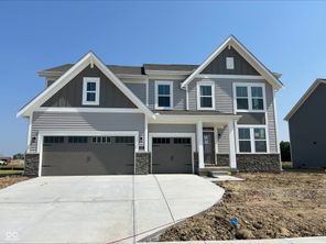 640 Firefly Court (Grandin)
