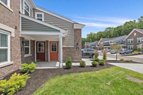 5881 Parkview Lane (Wexner - C)