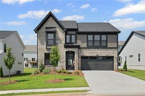 752 Crystal Lake Parkway (Ivy)