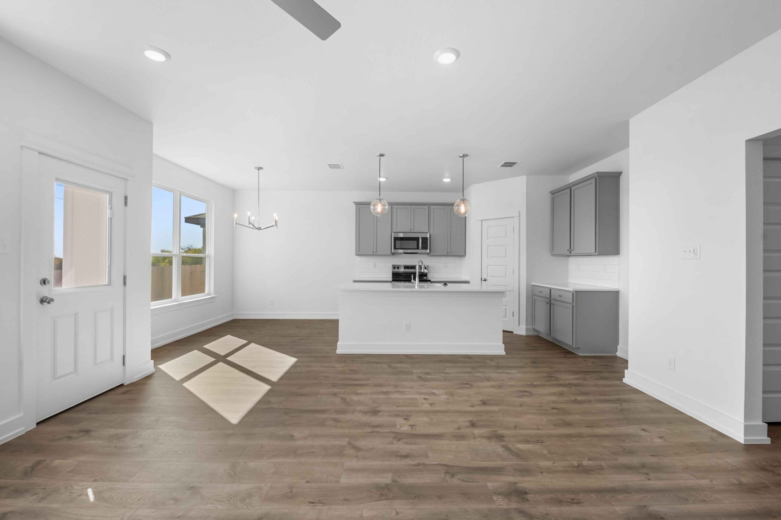 1735 Bear Grass Ridge Road (Blanco)