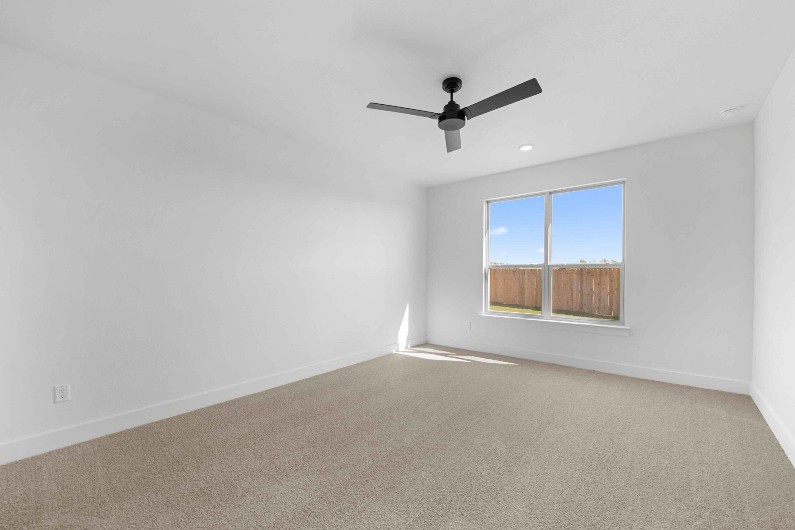 1727 Bear Grass Ridge Road (Lampasas)