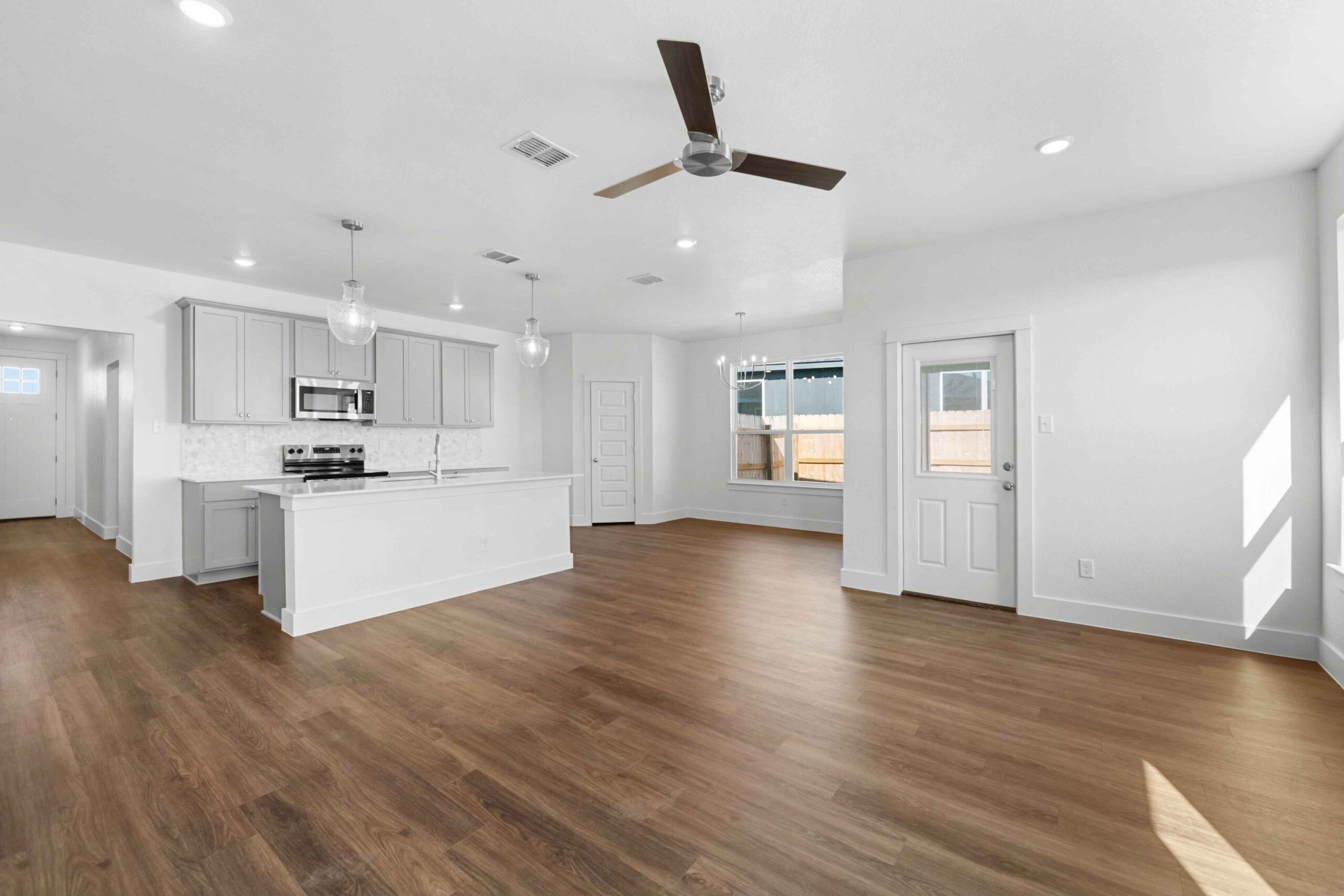 1723 Bear Grass Ridge Road (Medina)