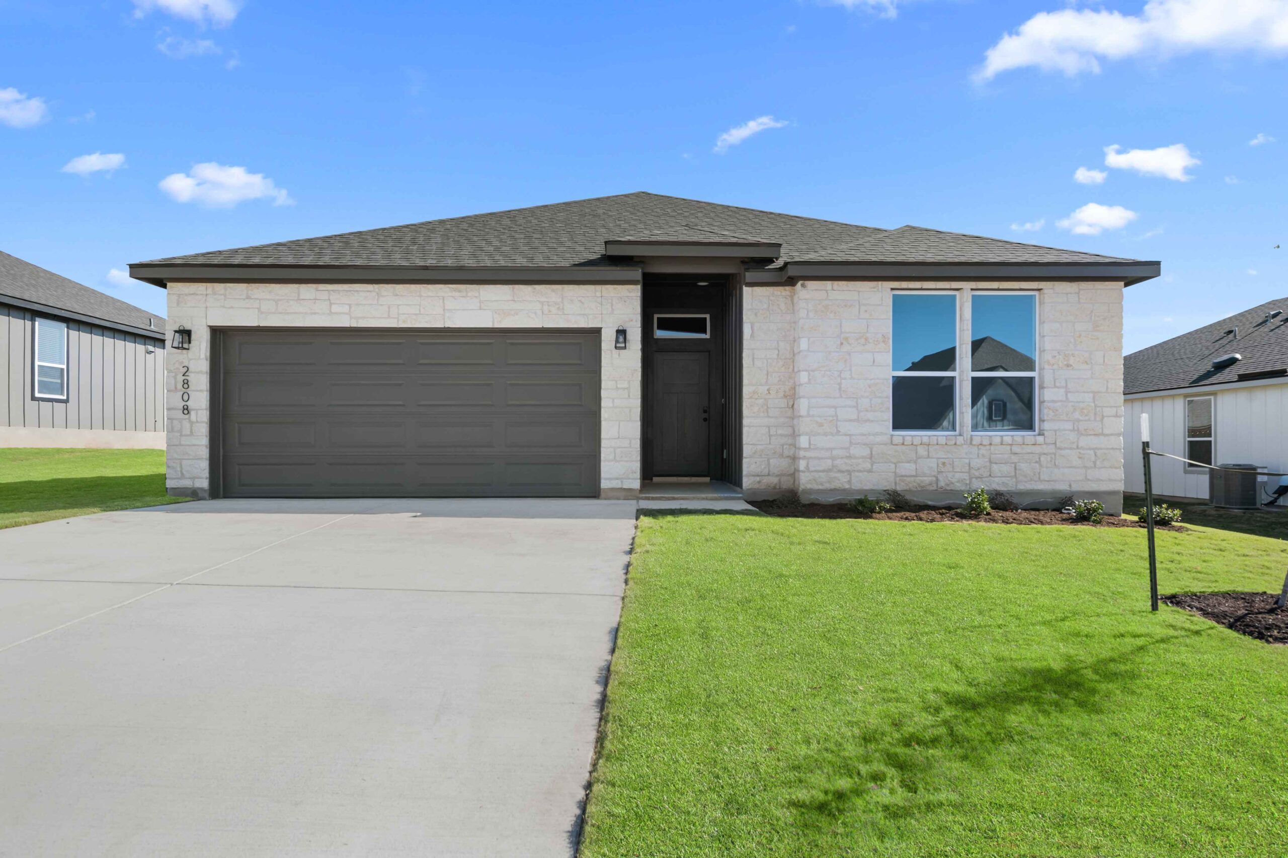 2808 Teasdale Road (Blanco)