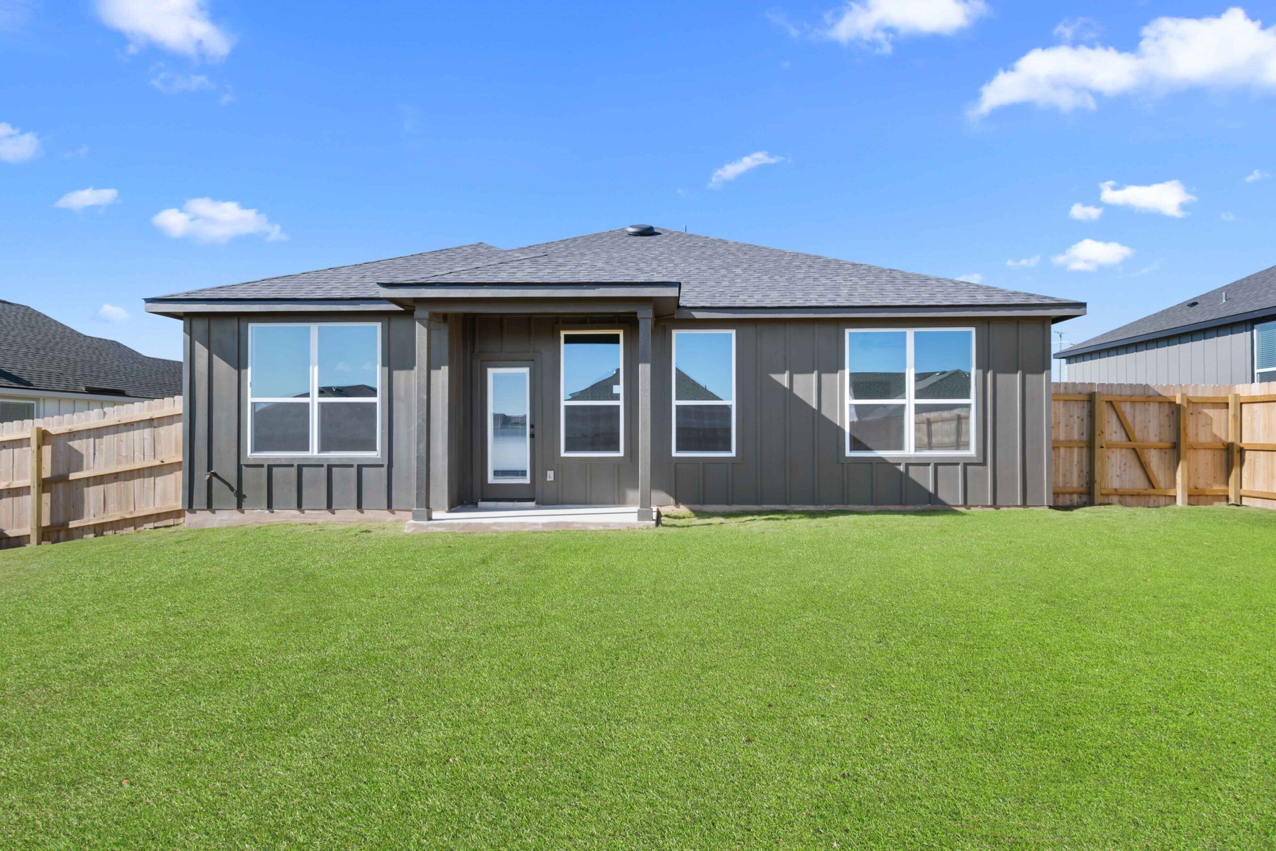 2808 Teasdale Road (Blanco)