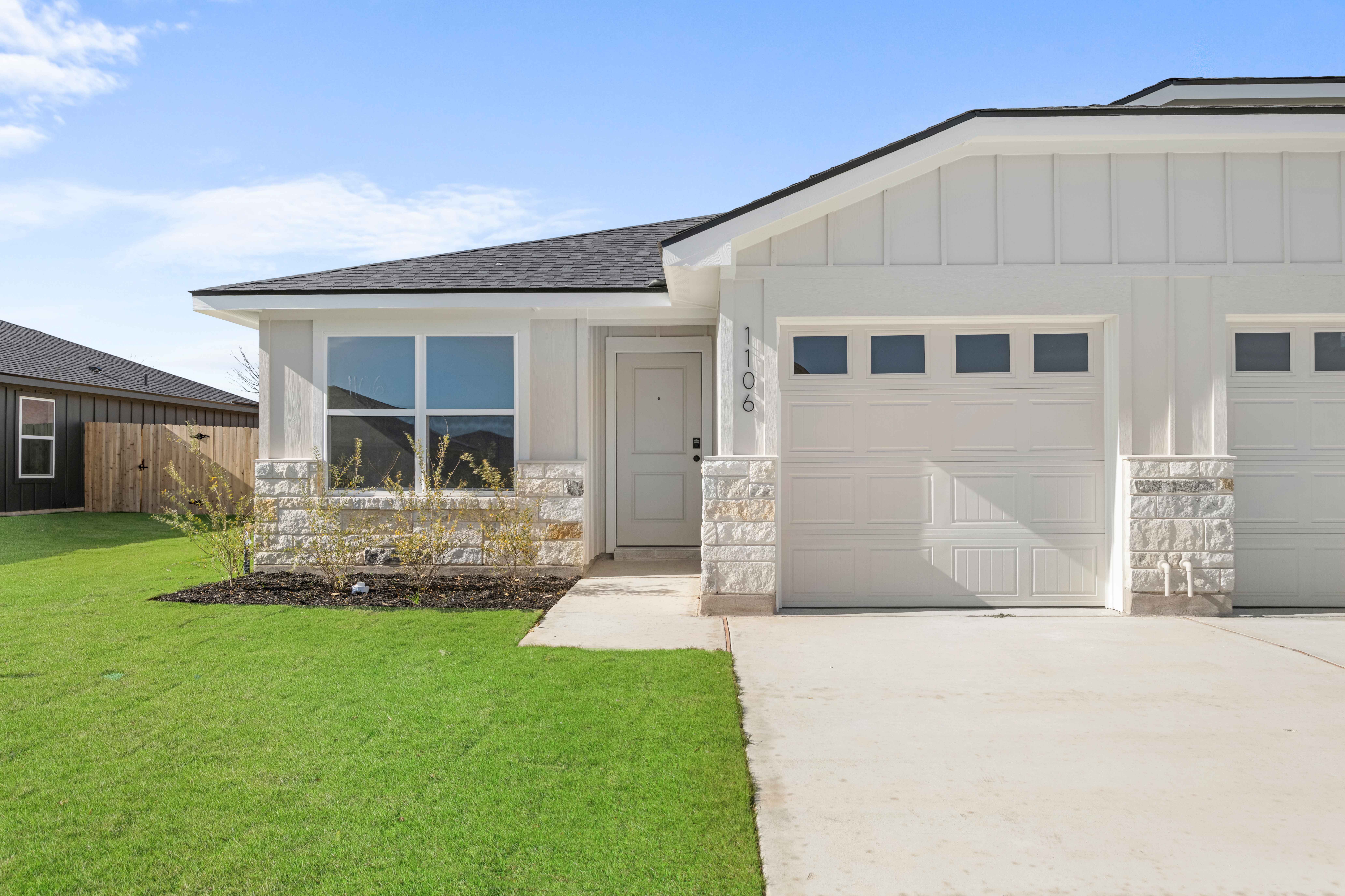 1106 College Ave (Nolan at College Park)