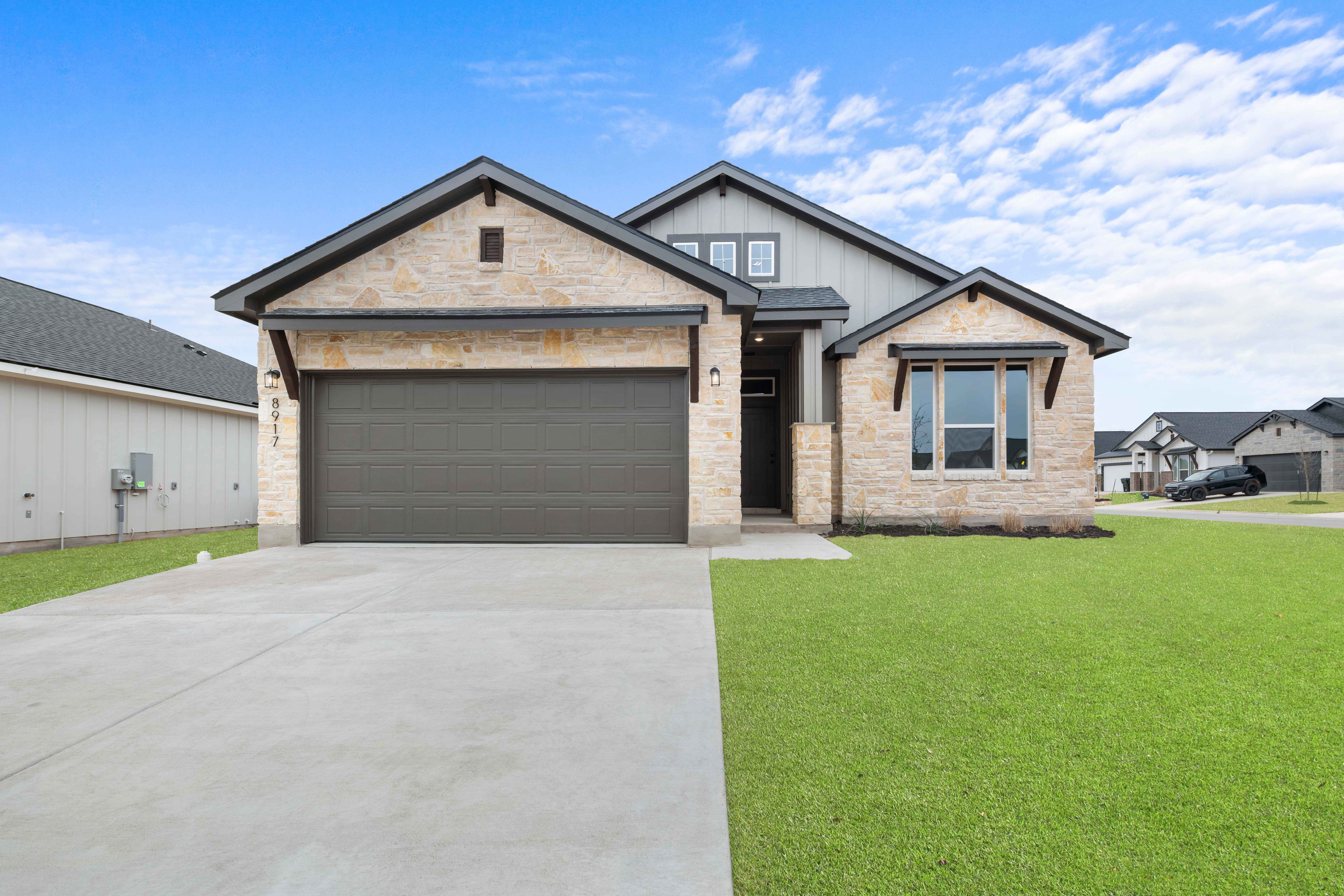 8917 Ponderosa Pine Rd (Lampasas)