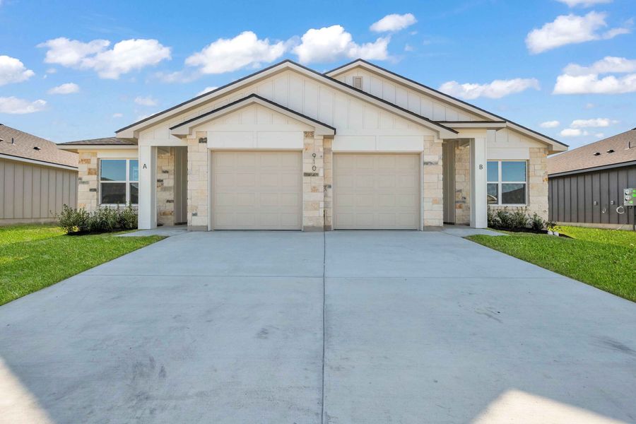 910 Switchgrass Drive. Killeen, TX 76543