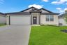 casa en Freedom Ranch Single Family por Flintrock Builders