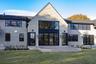 casa en Focus Construction, Ltd. por Focus Construction, Ltd.