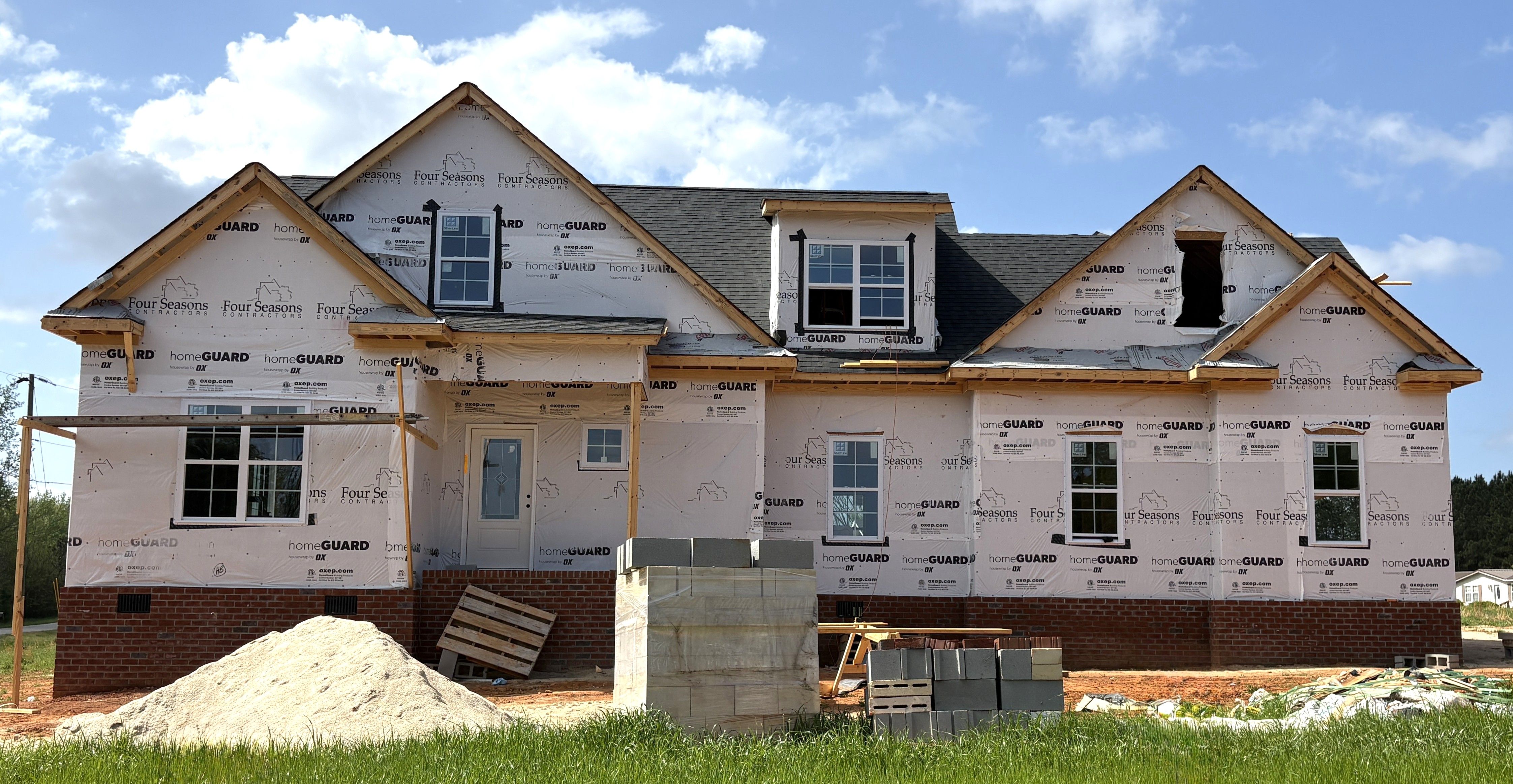 The Augusta Revised - Four Seasons Nash County New Homes: Spring Hope, North Carolina - Four Seasons Contractors