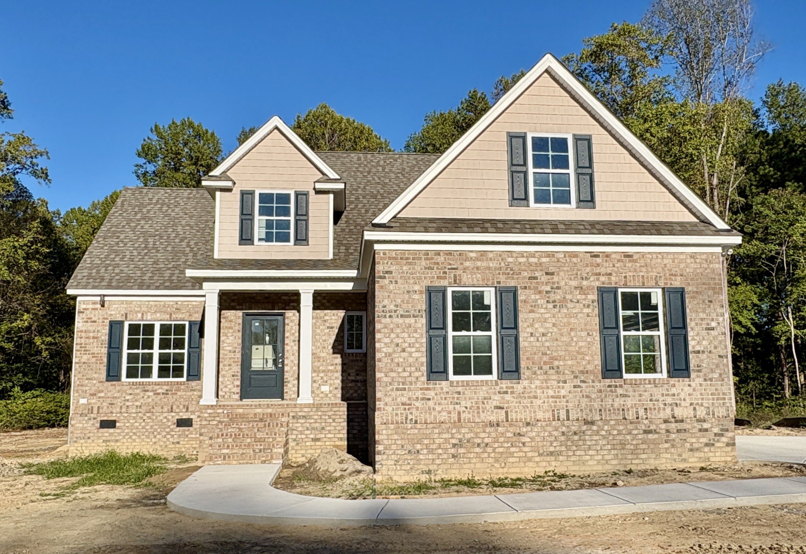 3934 Carriage Woods Court (The Camden SE) Imagen