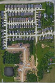 Wittenberg Woods por Franke Construction en Bloomington-Normal Illinois