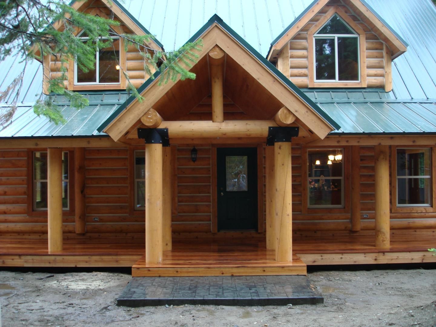 casa en Fredericks Group Inc por Frederick's Group Inc