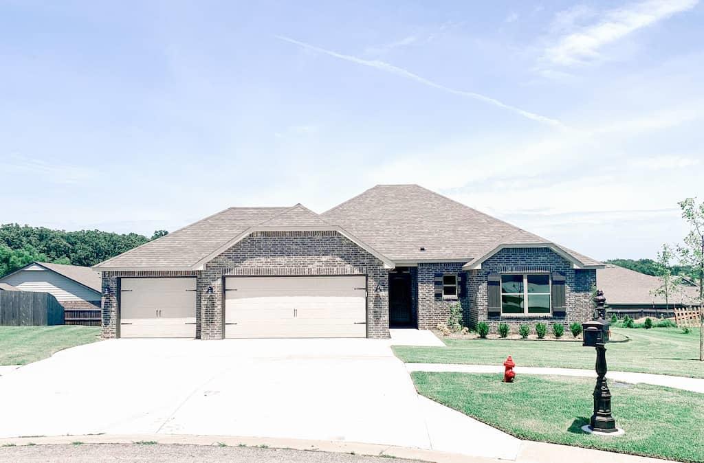 Freedom Homes por Freedom Homes en Tulsa Oklahoma