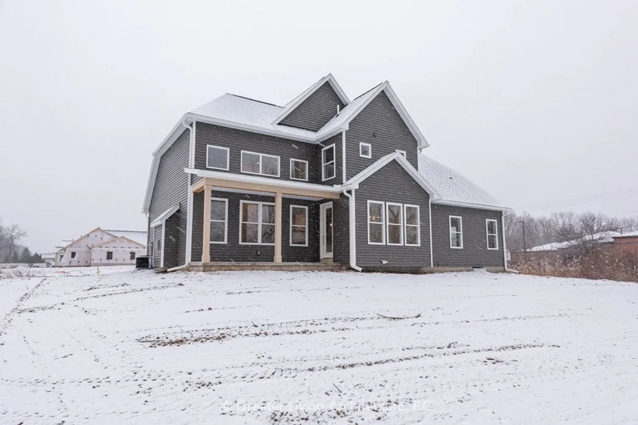 Lot 26