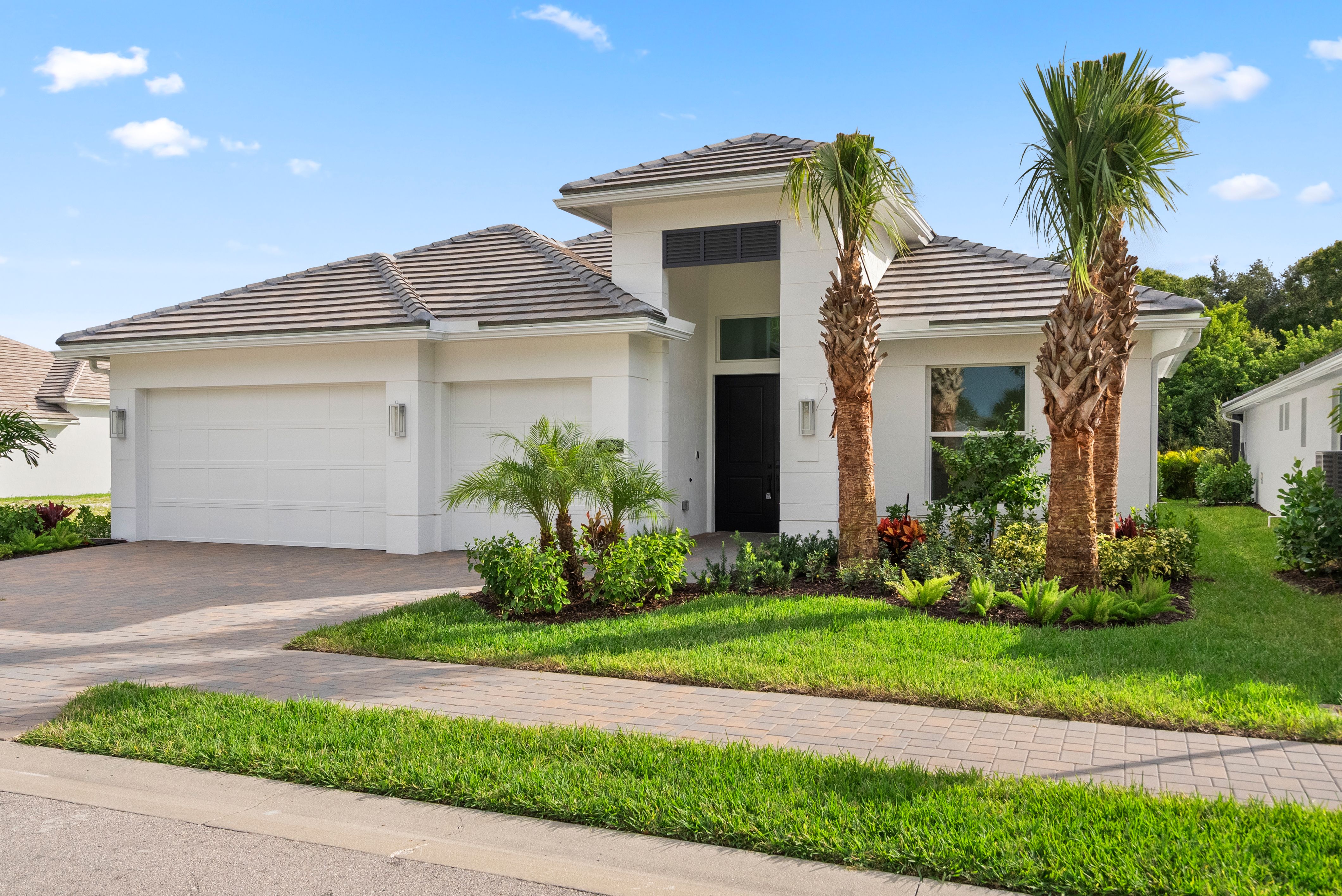 Front Elevation | 4237 Lucaya Pointe Way