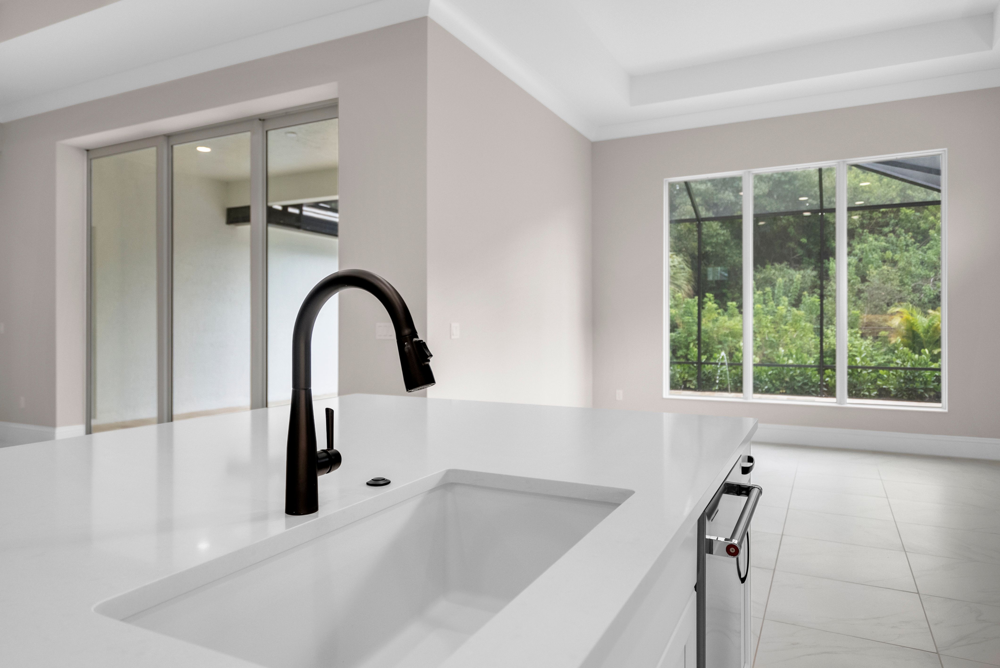 Kitchen | 4237 Lucaya Pointe Way
