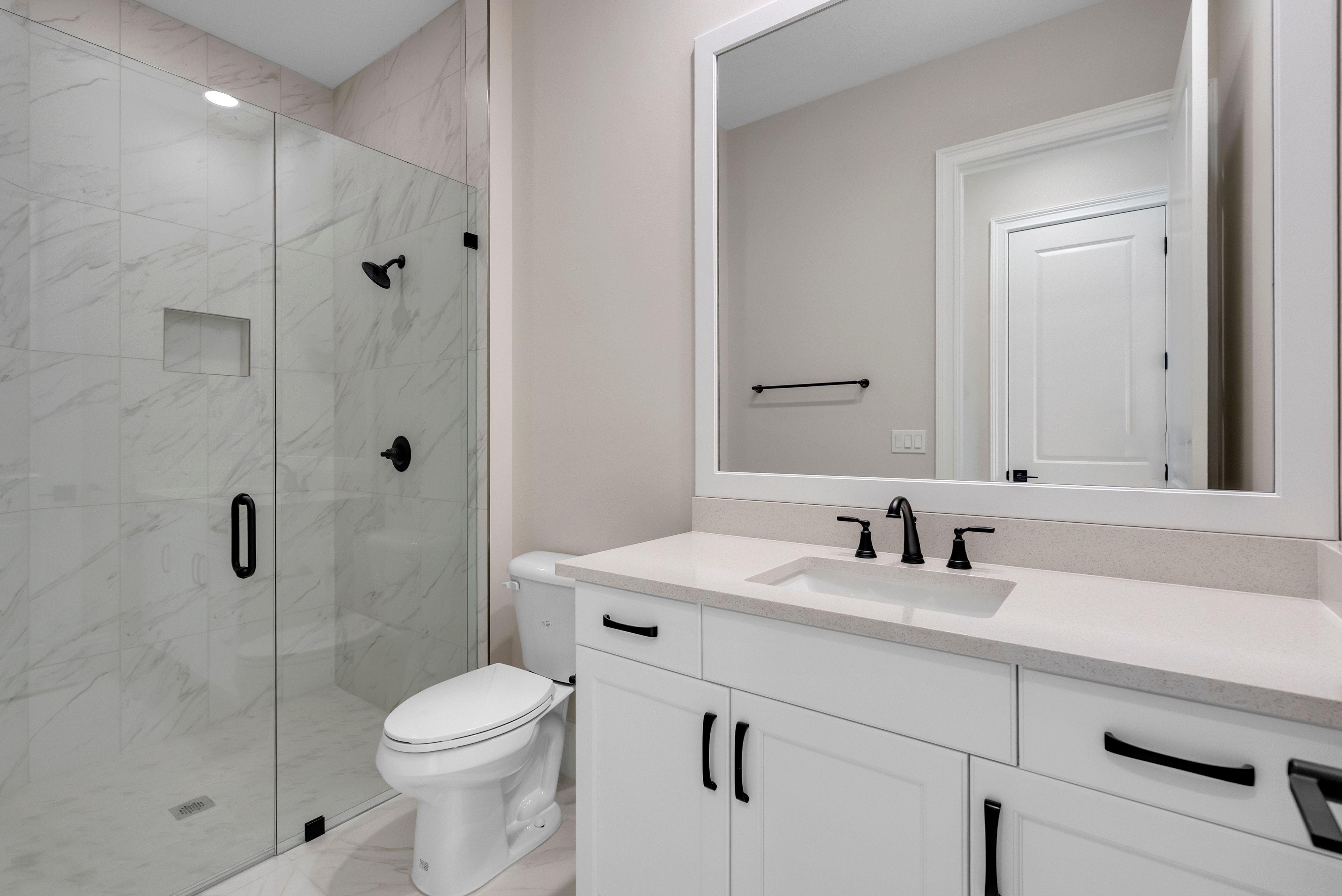Bath 2 | 4237 Lucaya Pointe Way