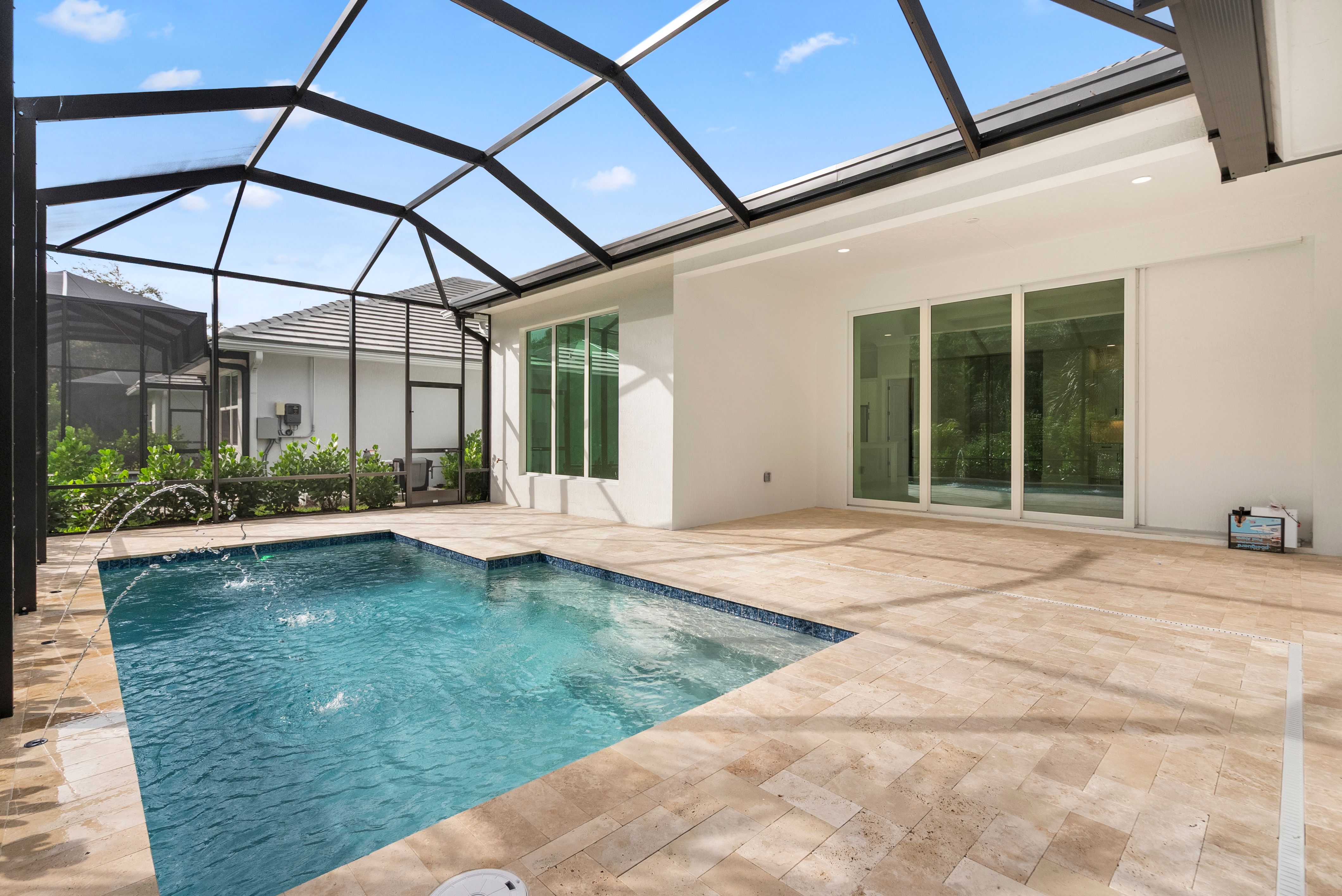 Screened Lanai & Pool | 4237 Lucaya Pointe Way