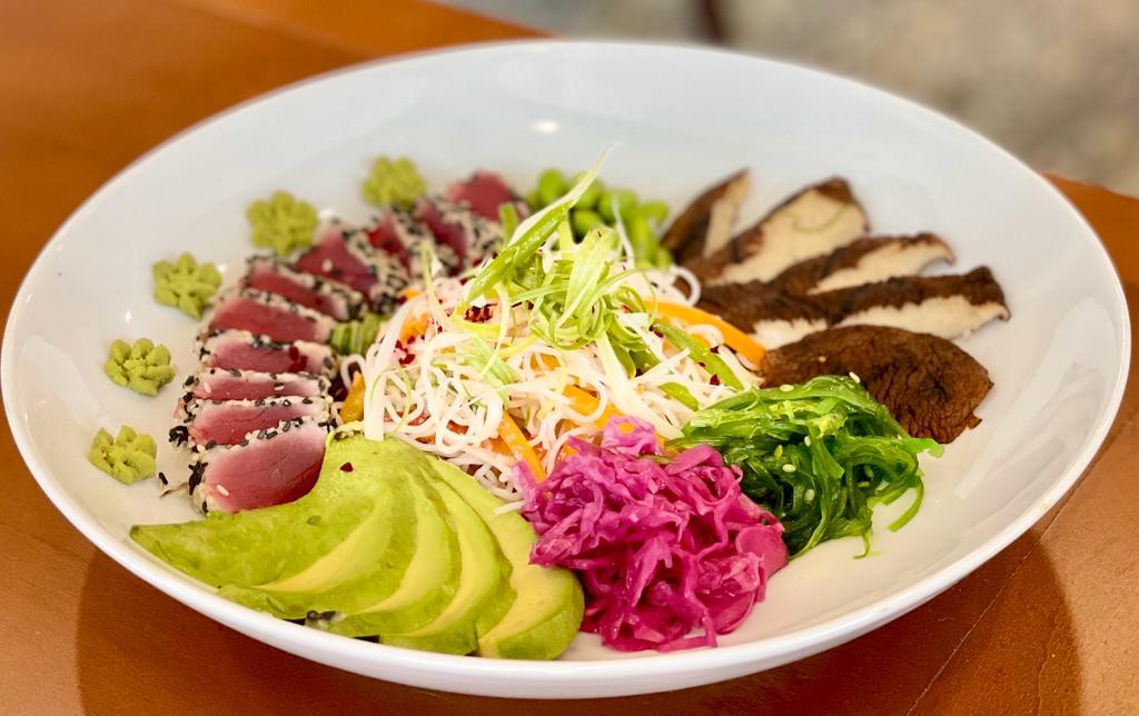 Chef-inspired Dining | Tesoro Club