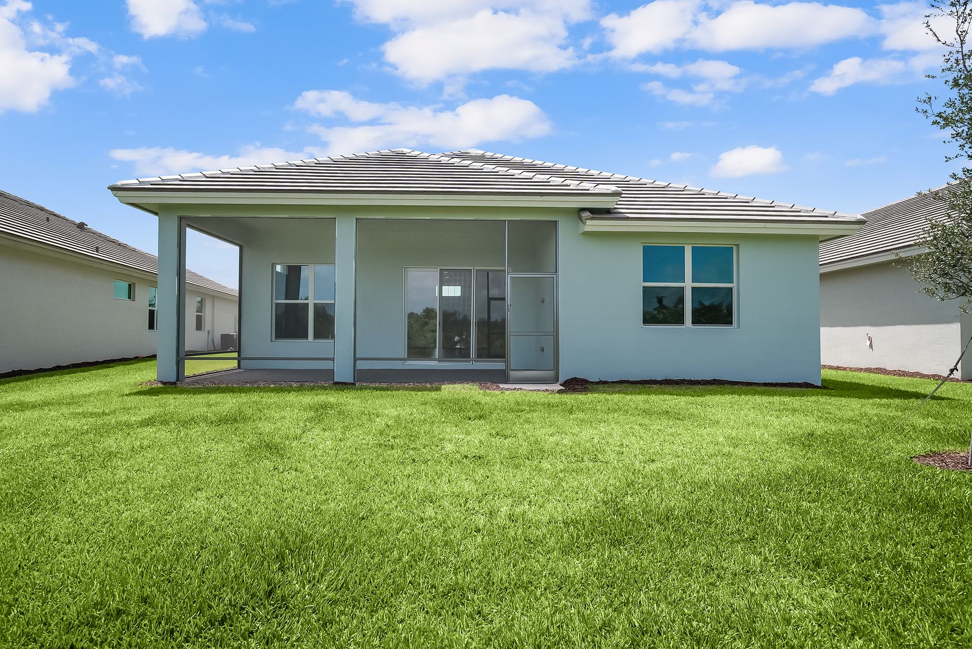 Rear Elevation | 12507 SW Sunrise Lake Terrace