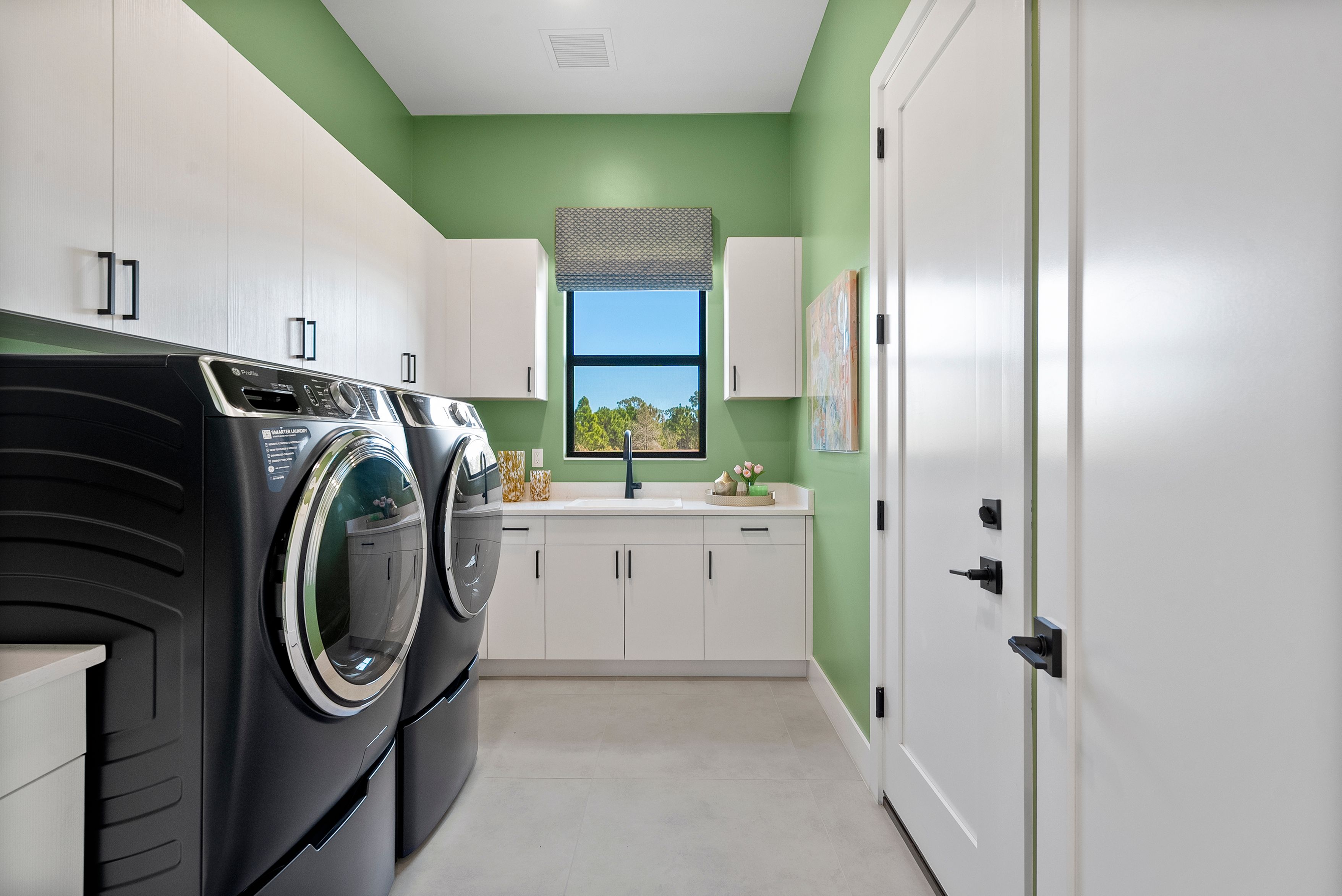 Laundry Room | 170 SE Rio Angelica