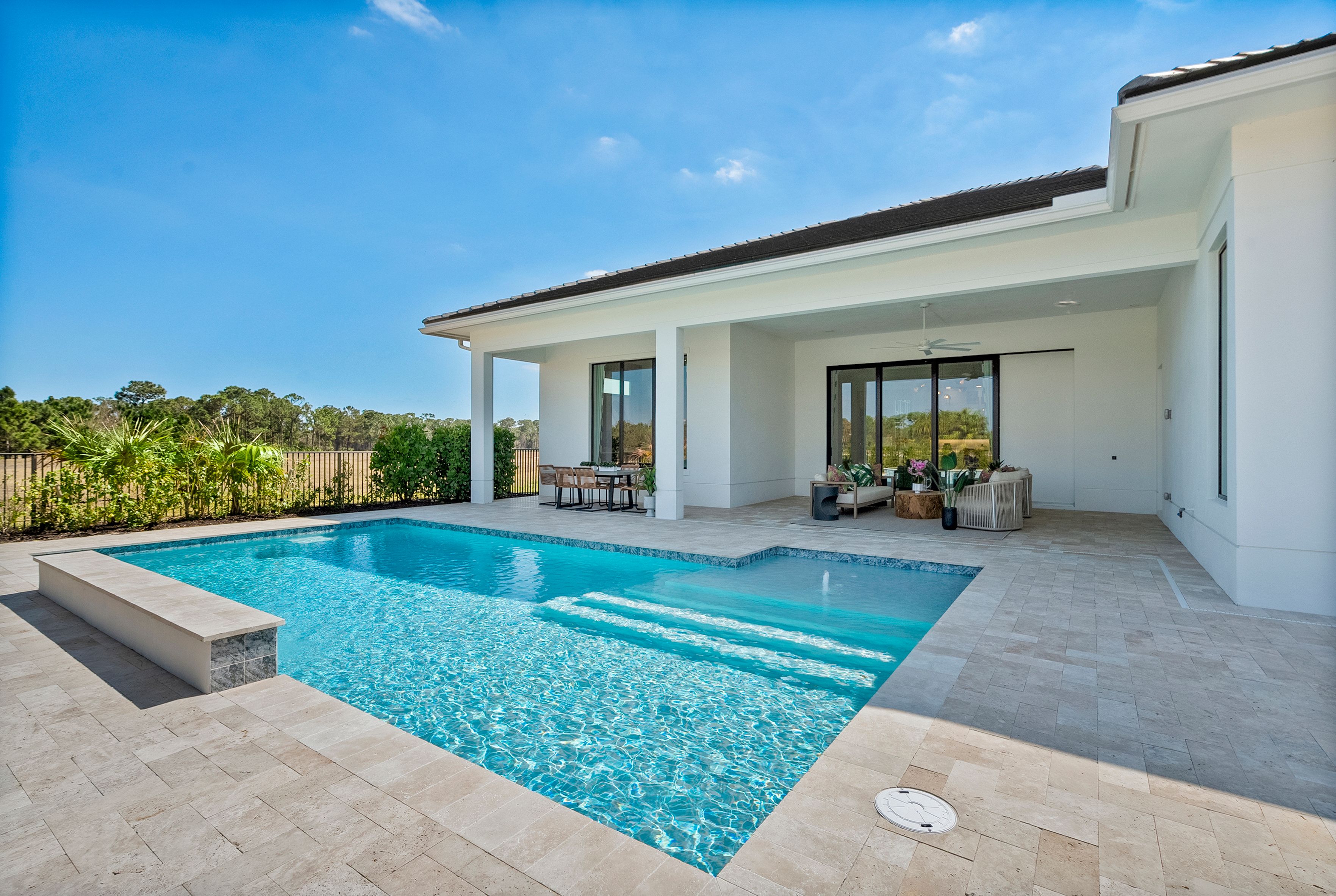 Pool, Lanai & Seating | 170 SE Rio Angelica