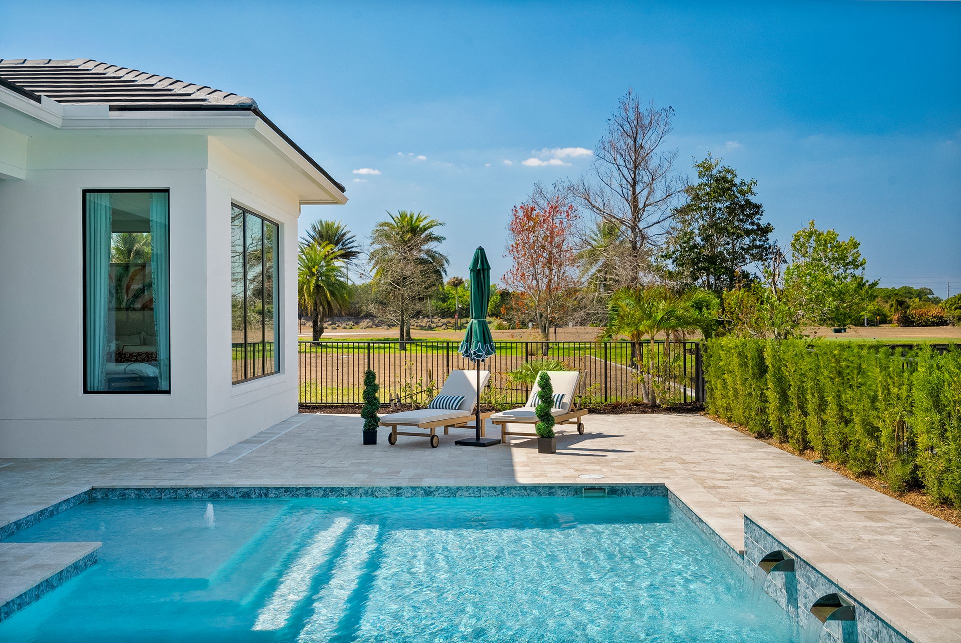 Pool & Pool Deck | 170 SE Rio Angelica