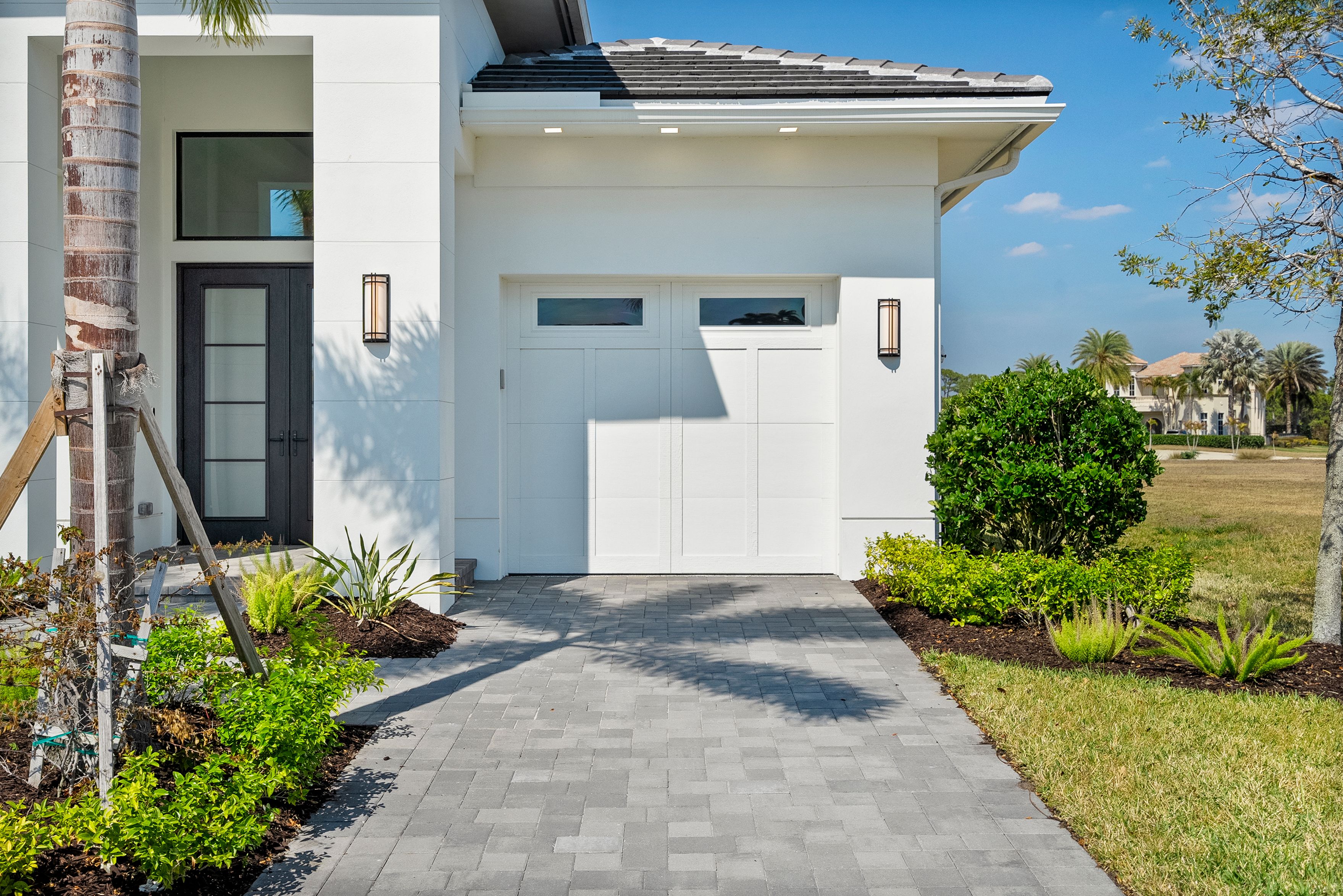 Front Elevation Detail | 170 SE Rio Angelica
