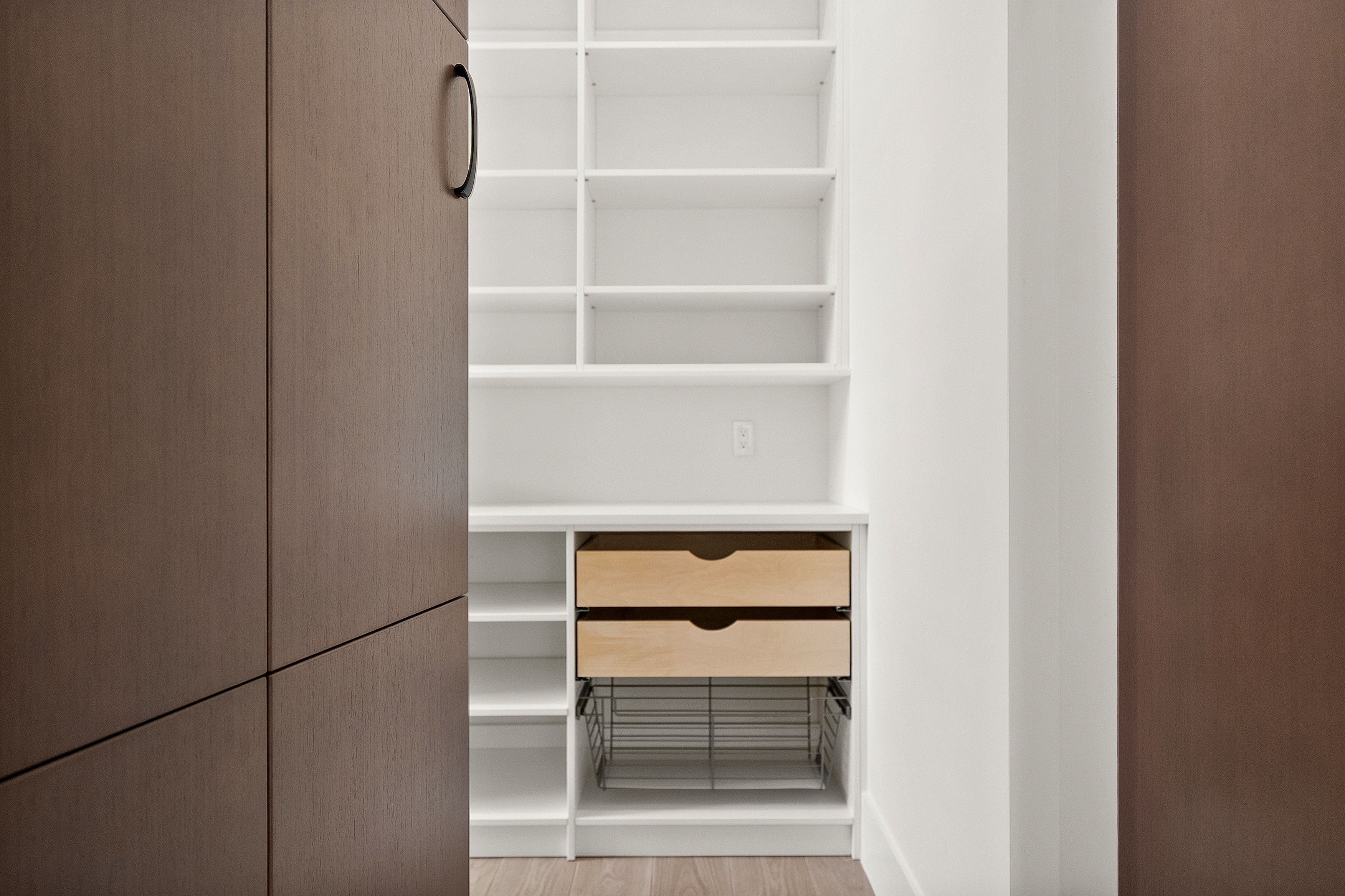 Pantry | 9160 Seaglass Ct
