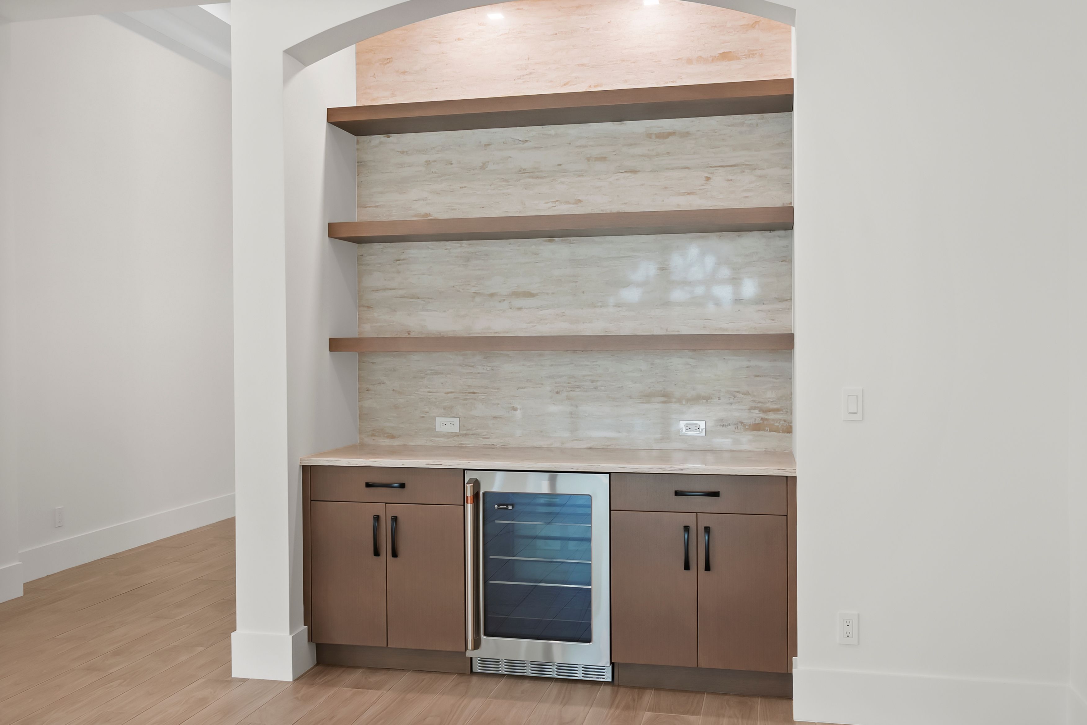 Seaglass Indigo Great Room Bar