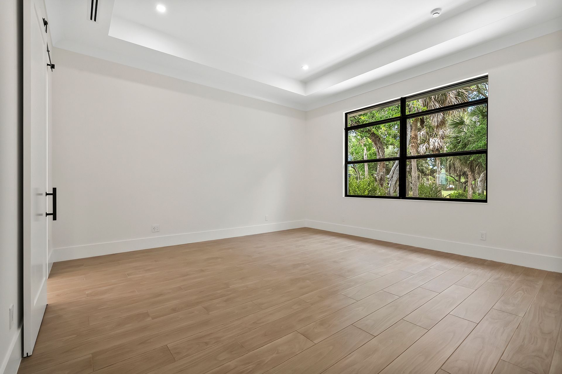 Master Suite | 9160 Seaglass Ct