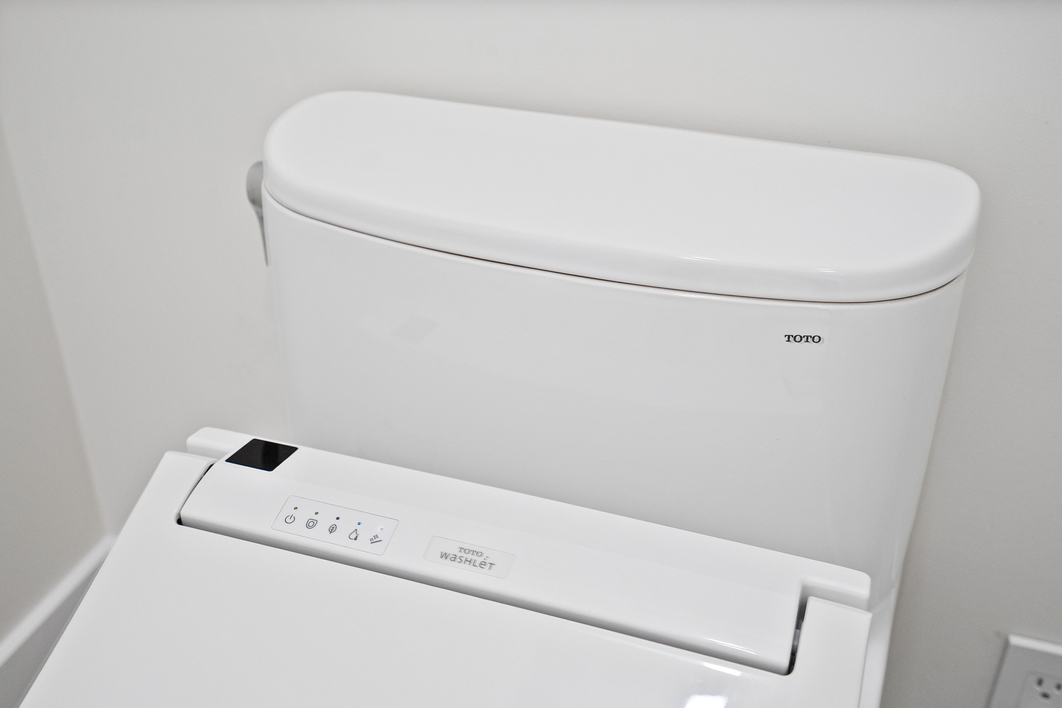 Master Bath Toto Toilet | 9160 Seaglass Ct