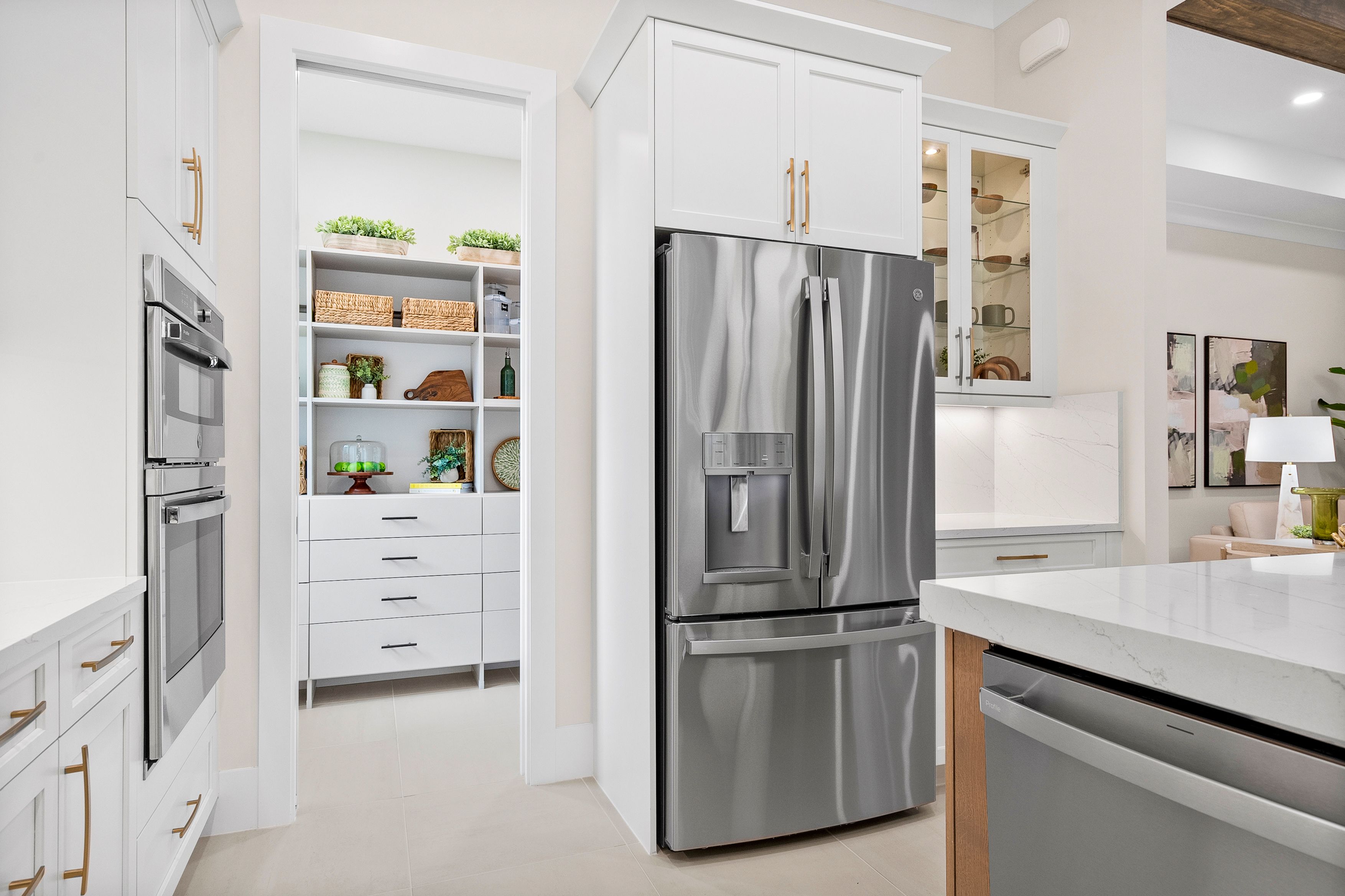 Kitchen | Irvine Grande