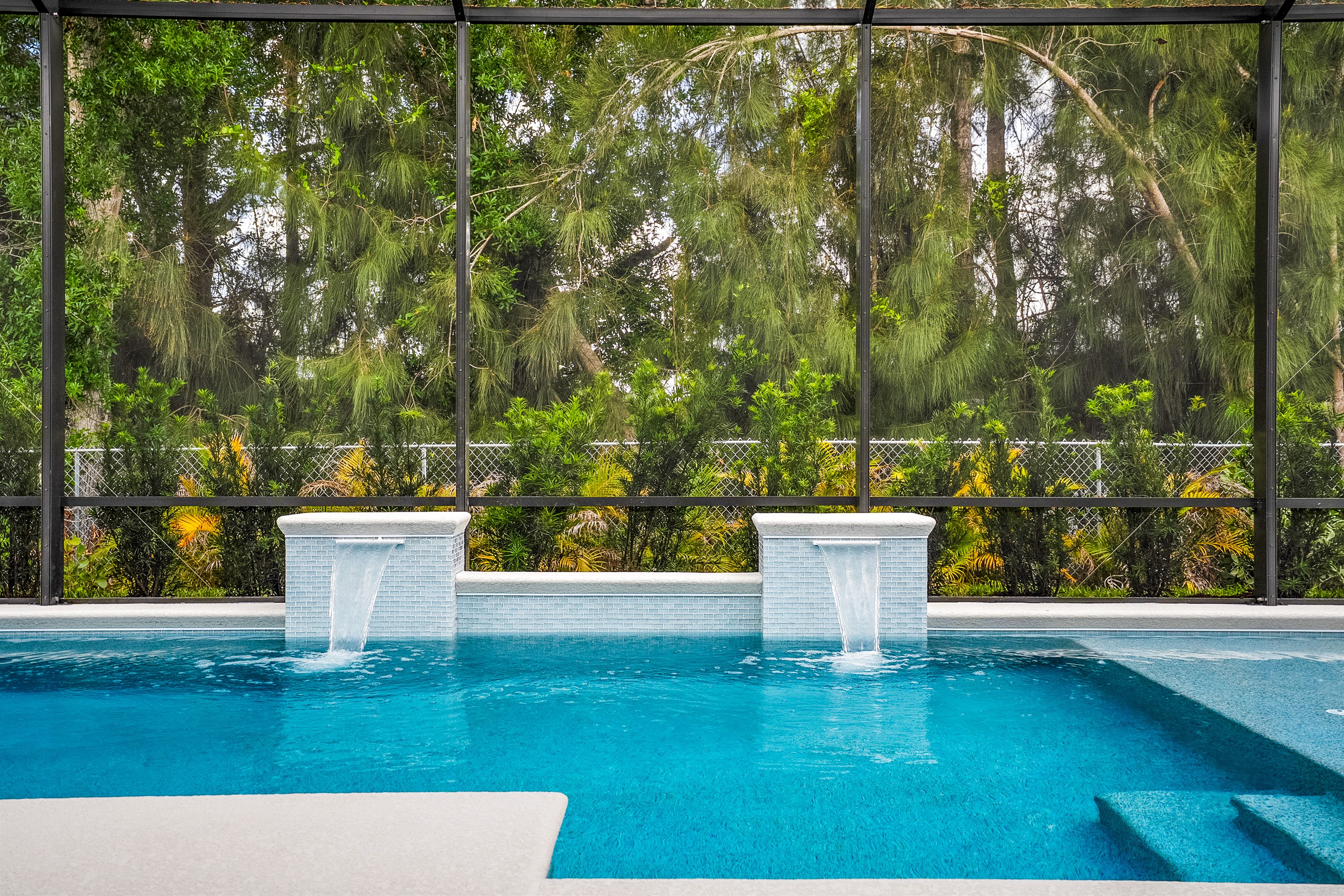 Screened Pool Detail | Irvine Grande