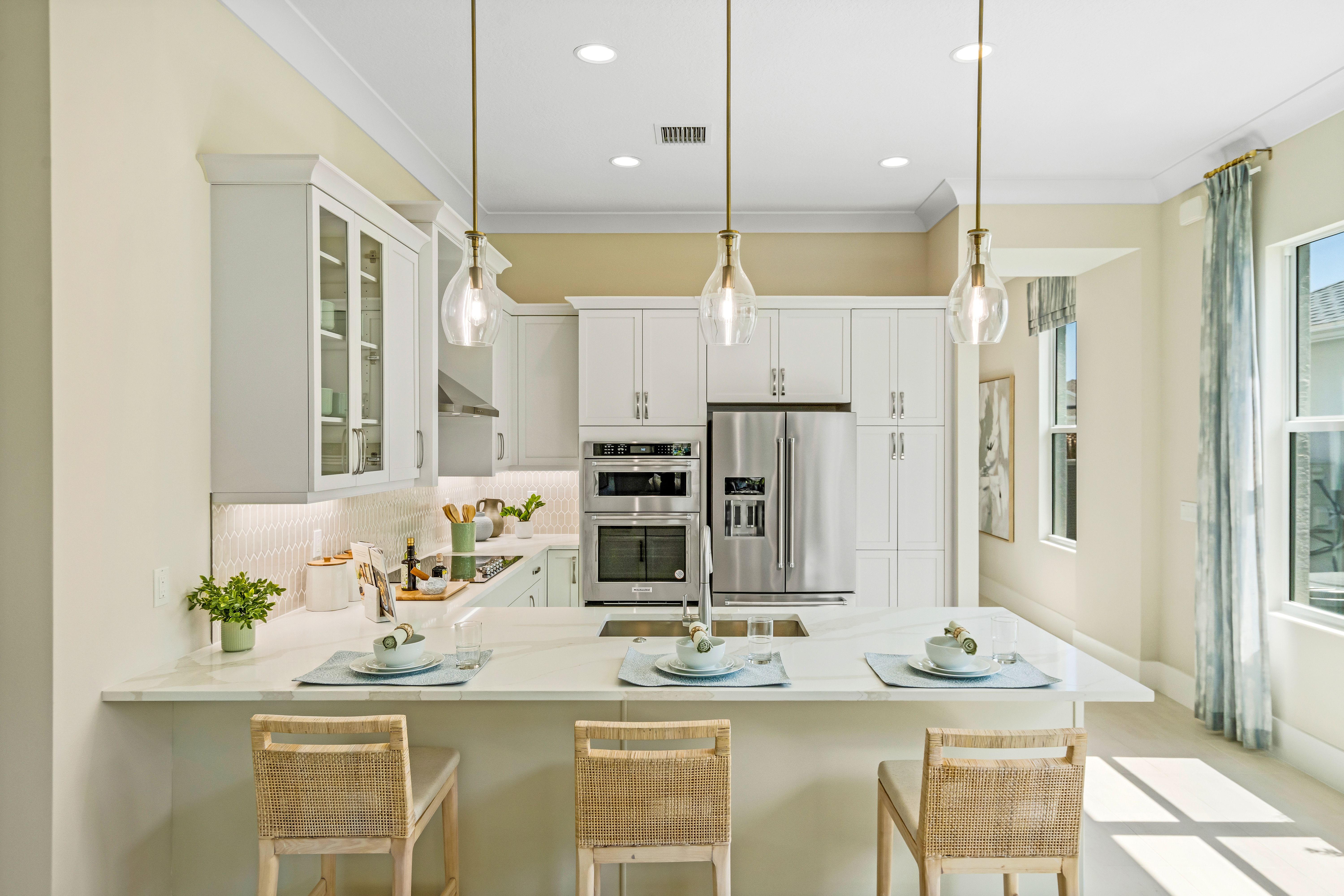 Kitchen | 2147 Falls Manor